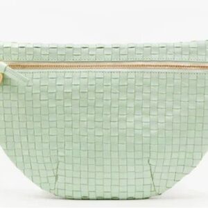 Clare V. Grande Fanny in Mist